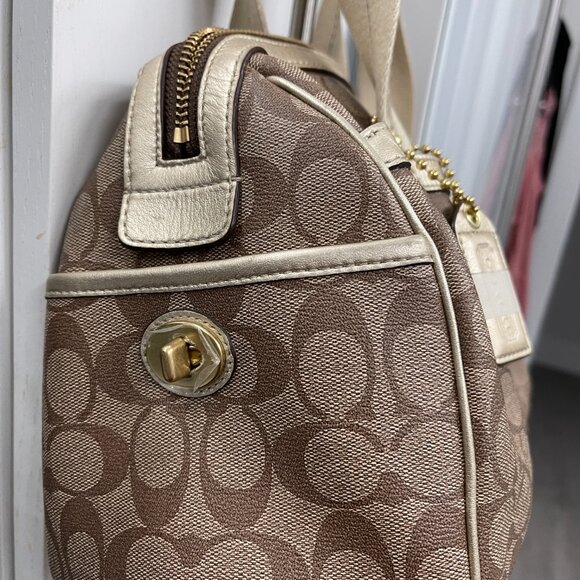 Coach Heritage Stripe G1076 Shoulder Bag  Cream & Coated Canvas w turnlock pockt - Picture 4 of 8